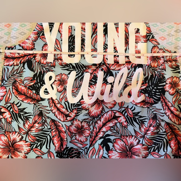 Divided by H&M Divided by Activewear Top Womens Size M "Young & Wild" - Picture 7 of 9